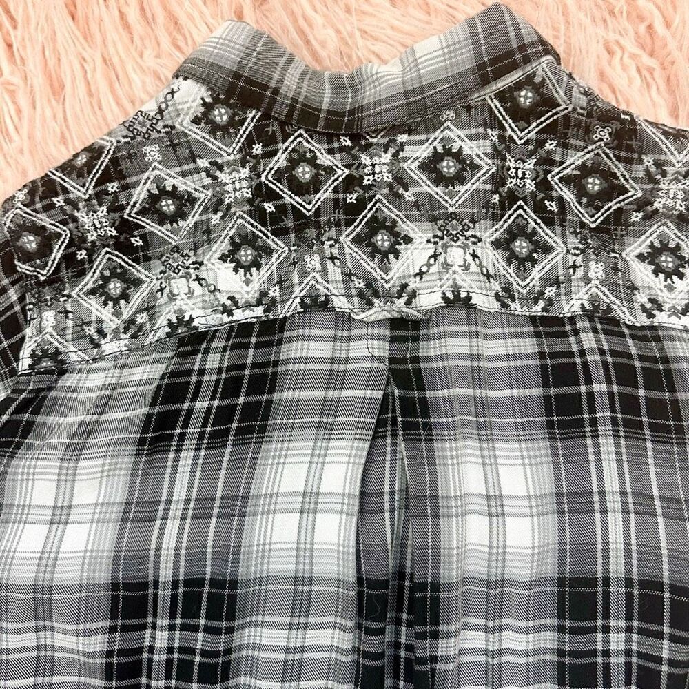 Plaid Button Down Shirt - Picture 4 of 4
